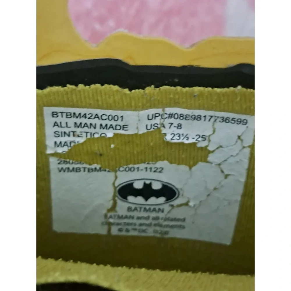 DC Comics Batman Kids Rain Boots Black Yellow Rubber Pull On Size 7-8